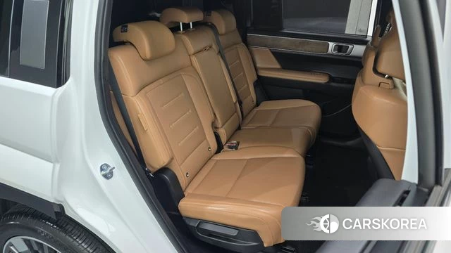 Hyundai Santa Fe (MX5) 2024 Белый из Кореи, фото 2