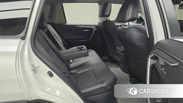 Toyota RAV4 5th Generation 2025 Белый из Кореи, фото 2