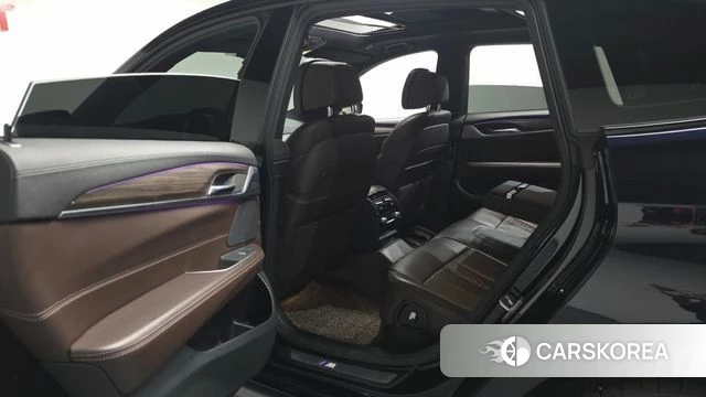 BMW 6 Series GT (G32) 2019 Черный из Кореи, фото 2