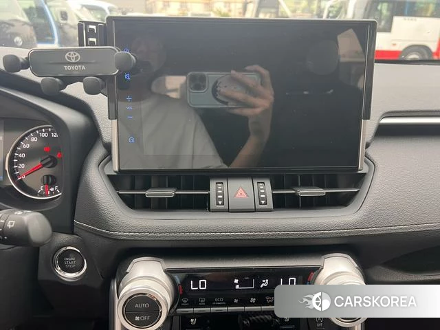 Toyota Wildlander 2022 Черный из Китая, фото 2