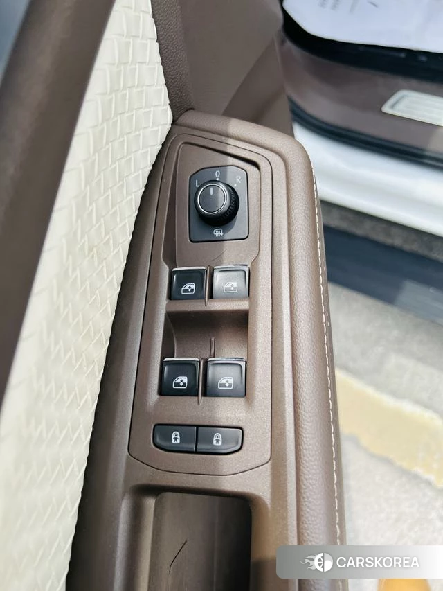 Volkswagen Viloran 2021 Белый из Китая, фото 2