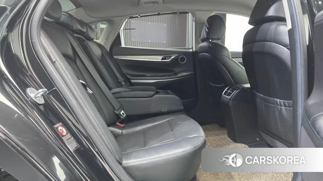 Hyundai Grandeur IG Hybrid 2018 Черный из Кореи, фото 2