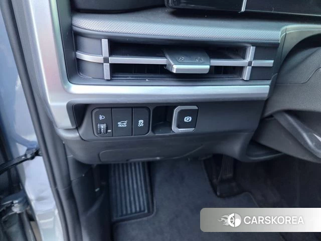 Hyundai Santa Fe (MX5) 2024 Серый из Кореи, фото 2