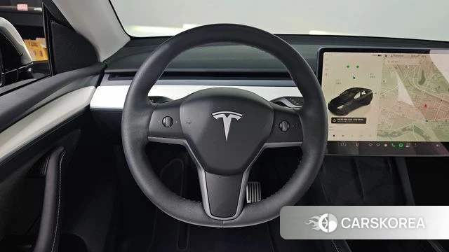 Tesla Model Y 2024 Черный из Кореи, фото 2