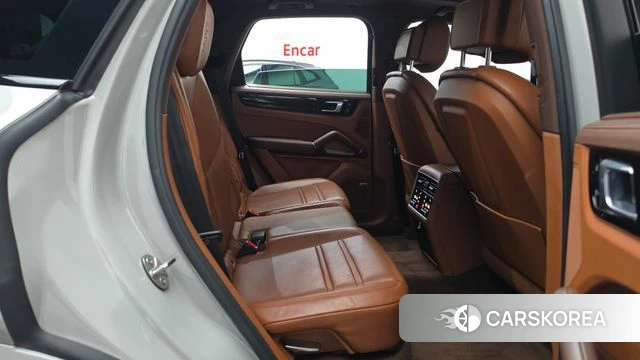 Porsche Cayenne (PO536) 2021 Серый из Кореи, фото 2
