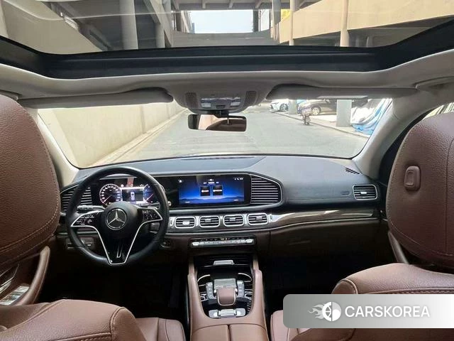 Mercedes-Benz GLE 2024 Черный из Китая, фото 2