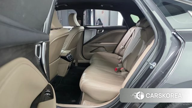 Kia K8 Hybrid 2022 Серый из Кореи, фото 2