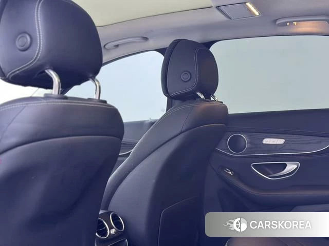 Mercedes-Benz C-class 2022 Белый из Китая, фото 2