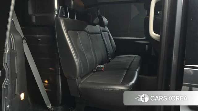 Hyundai Staria 2021 Серый из Кореи, фото 2