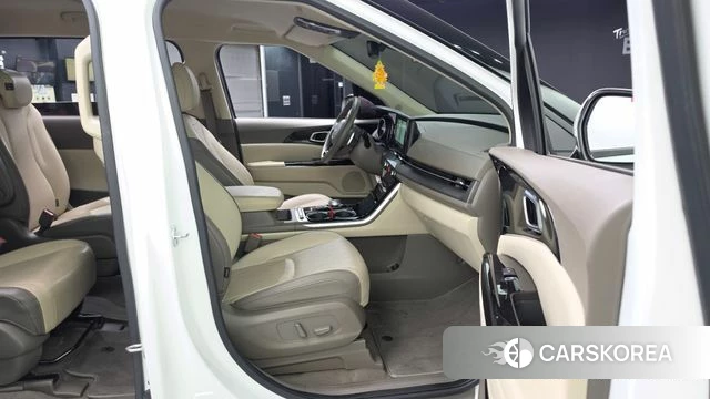 Kia Carnival 4th generation 2022 Белый из Кореи, фото 2