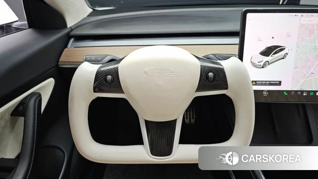 Tesla Model 3 2021 Белый из Кореи, фото 2