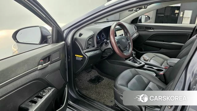 Hyundai Avante AD 2018 Серый из Кореи, фото 2