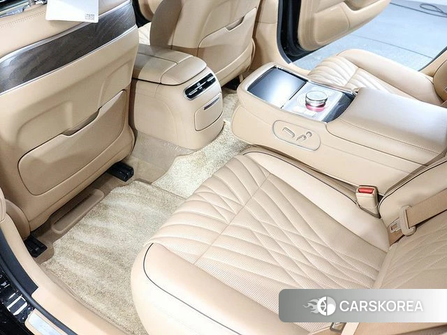 Genesis G90 (RS4) 2024 Черный из Кореи, фото 2