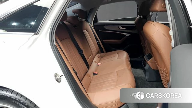 Audi A6 (C8) 2020 Белый из Кореи, фото 2
