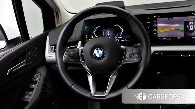 BMW 2 Series Active Tourer (U06) 2023 Белый из Кореи, фото 2
