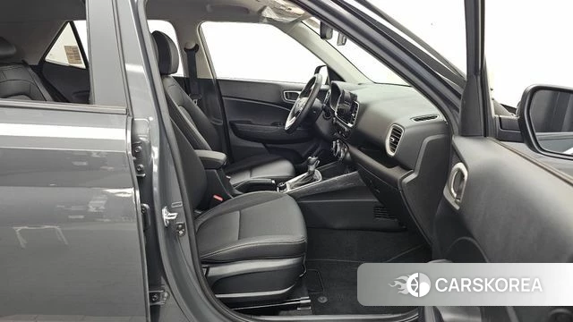 Hyundai Venue 2025 Серый из Кореи, фото 2