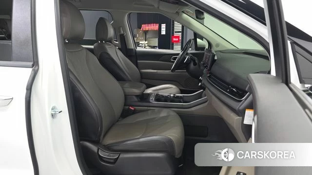 Kia The New Carnival 4th Generation 2024 Белый из Кореи, фото 2