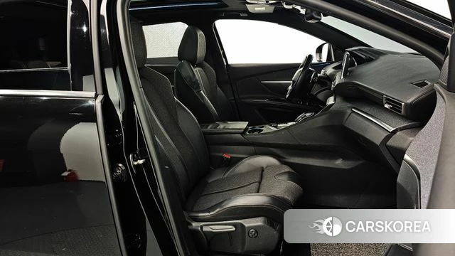 Peugeot 5008 second generation 2018 Черный из Кореи, фото 2