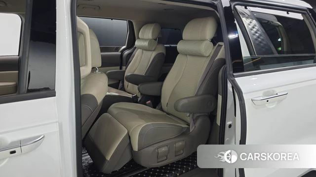 Kia Carnival 4th generation 2023 Белый из Кореи, фото 2