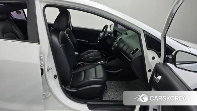 Kia The New K3 2018 Белый из Кореи, фото 2