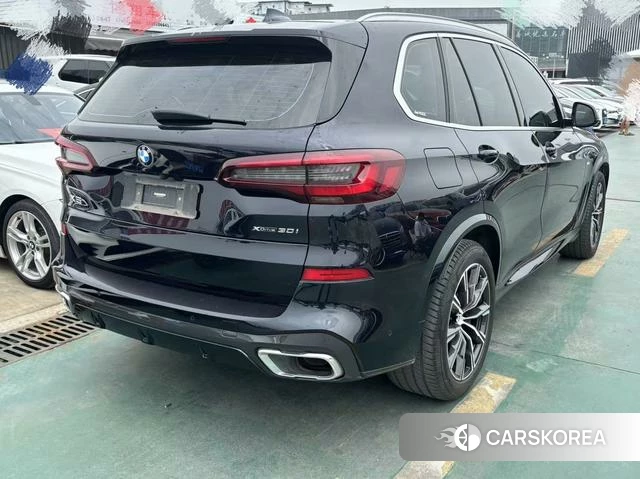 BMW X5 2021 Черный из Китая, фото 2