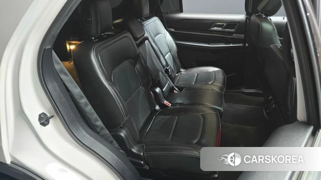 Ford Explorer 2018 Белый из Кореи, фото 2