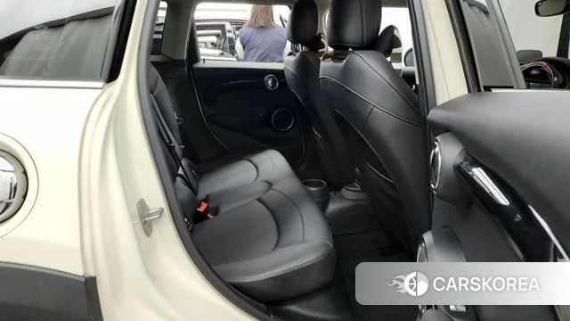 Mini Cooper S 2019 Жемчужный цвет из Кореи, фото 2