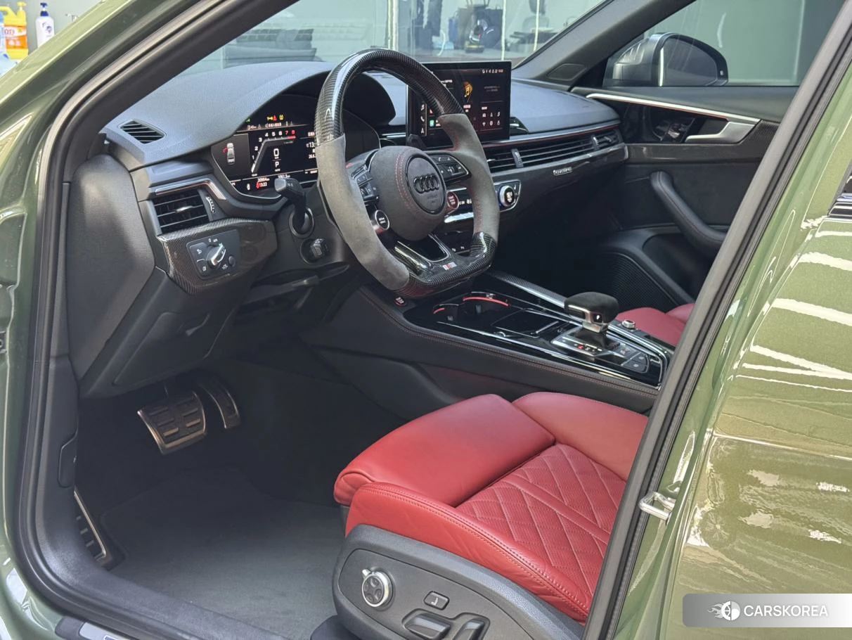 Audi S4 2023 Зеленый из Китая, фото 2