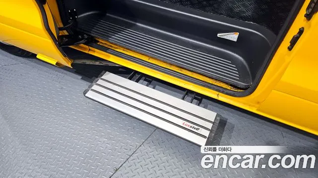 Hyundai The New Grand Starex 2019 Желтый из Кореи, фото 2