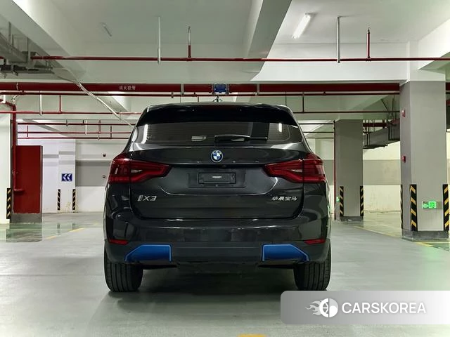 BMW iX3 2021 Темно-серый из Китая, фото 2