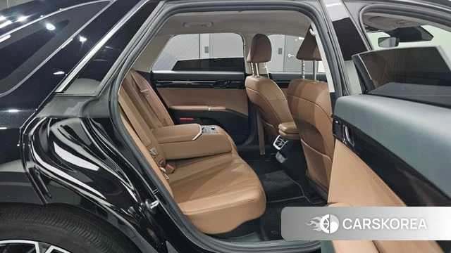 Hyundai Grandeur Hybrid (GN7) 2023 Черный из Кореи, фото 2