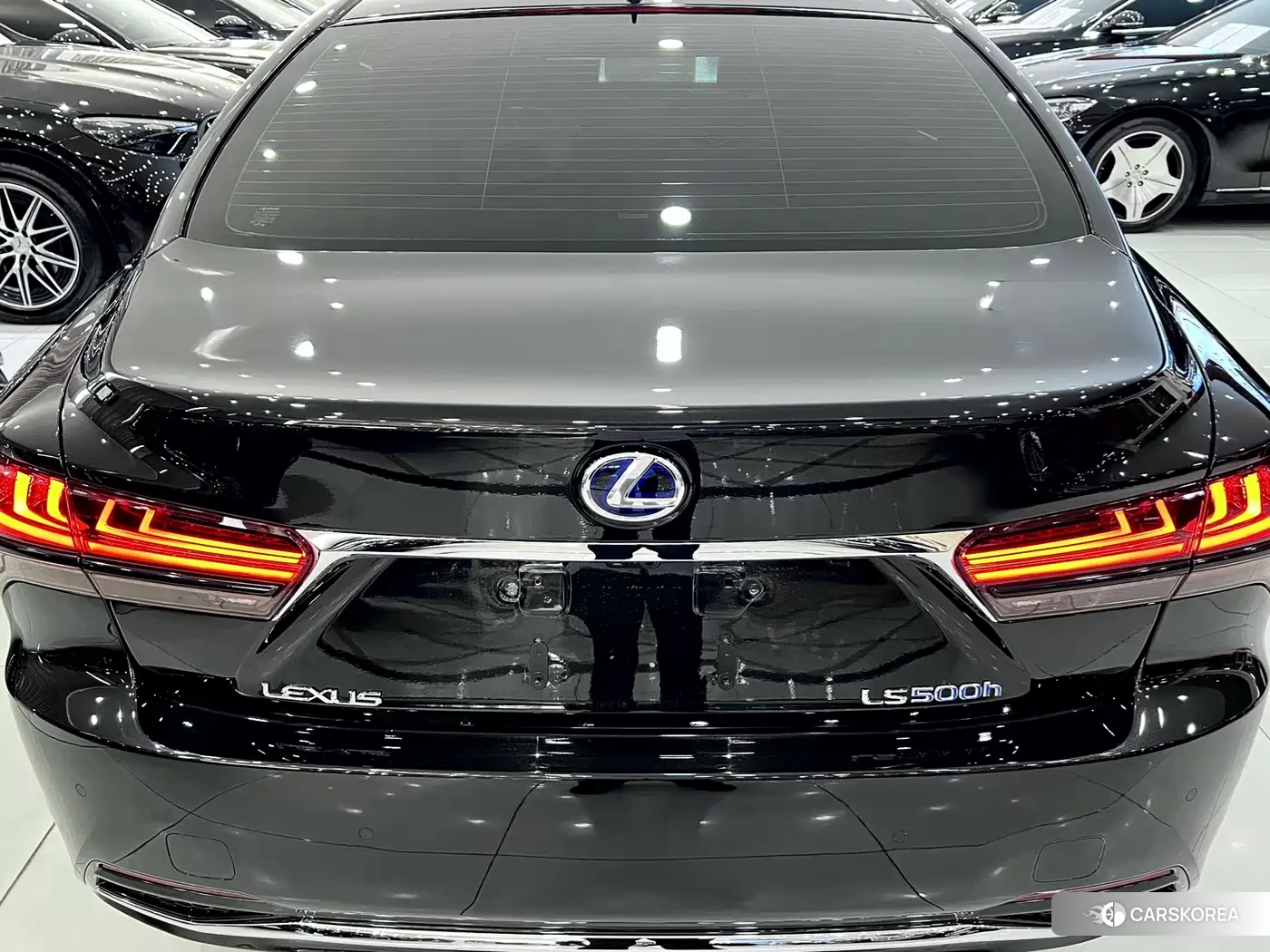 Lexus LS 2021 Черный из Китая, фото 3