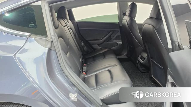 Tesla Model 3 2020 Серый из Кореи, фото 2
