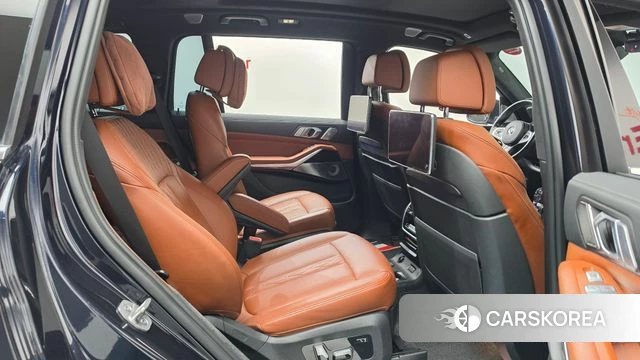 BMW X7 (G07) 2021 Черный из Кореи, фото 2