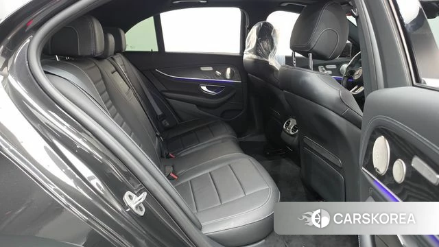 Mercedes-Benz E-Class W213 2022 Черный из Кореи, фото 2