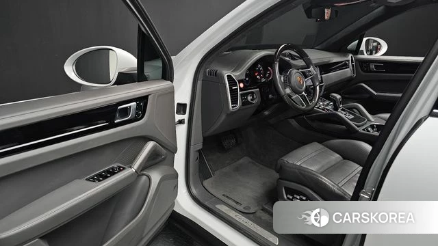 Porsche Cayenne (PO536) id 4918665 из Кореи 2