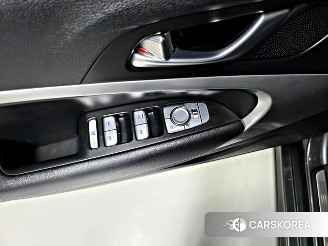 Genesis G70 2019 Серый из Кореи, фото 2