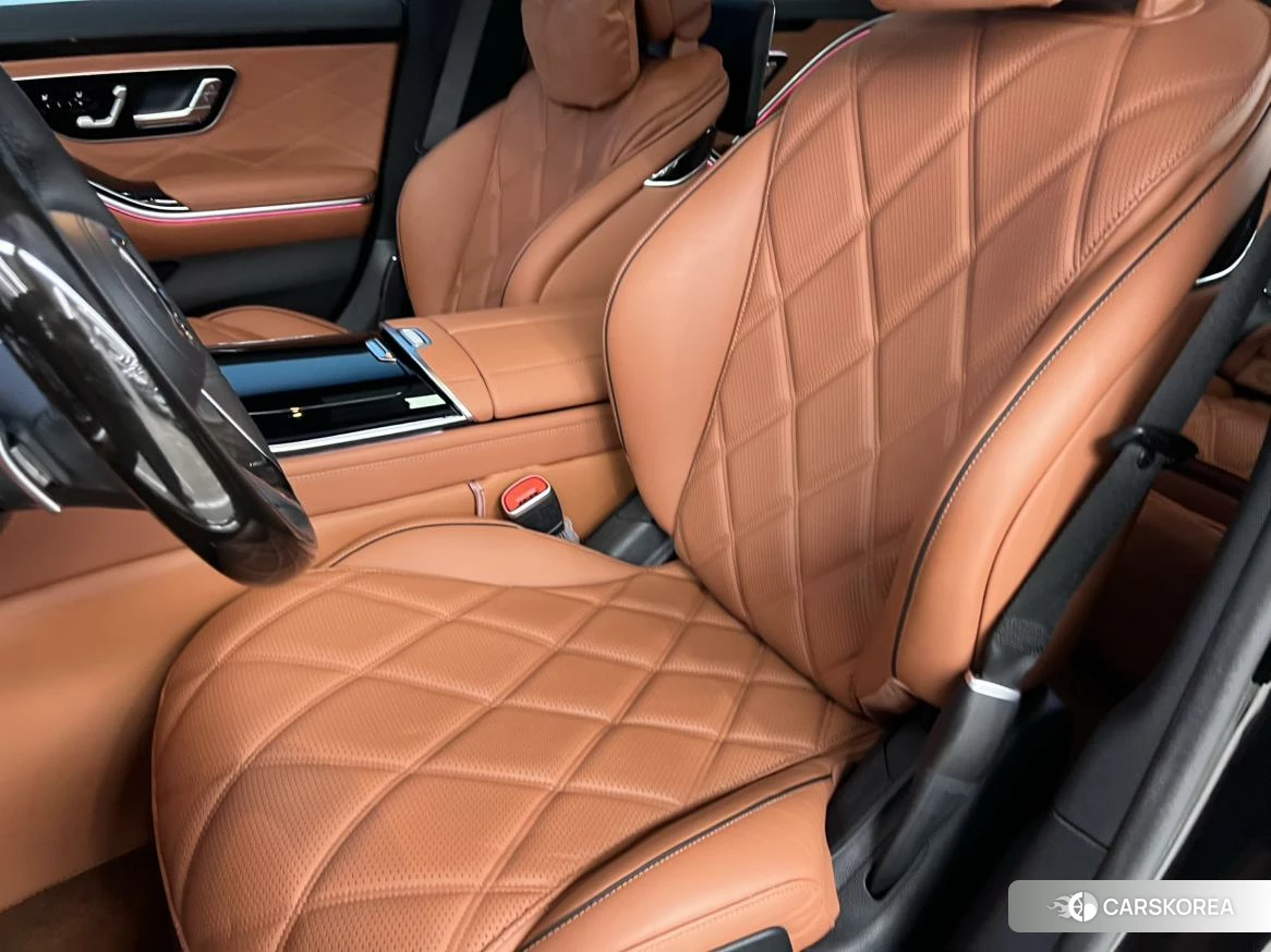 Mercedes-Benz Maybach S-Class 2024 Черный из Китая, фото 2