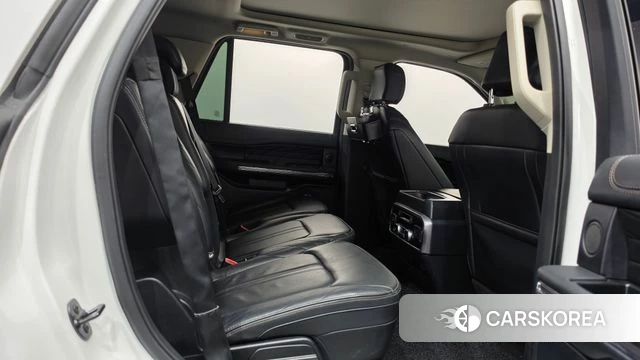 Ford Expeditation 2021 Белый из Кореи, фото 2