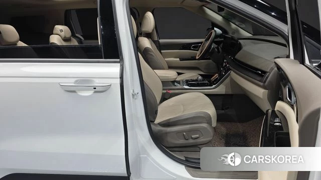 Kia Carnival 4th generation 2021 Белый из Кореи, фото 2