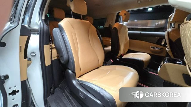 Kia Carnival 4th generation 2021 Белый из Кореи, фото 2