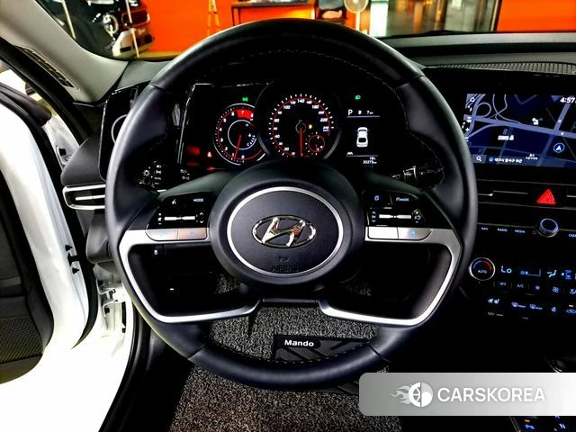 Hyundai Avante (CN7) 2023 Белый из Кореи, фото 2