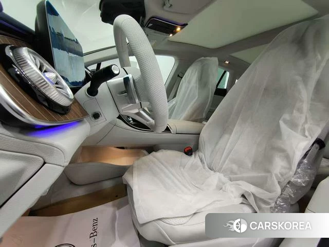 Mercedes-Benz EQE 2025 Черный из Китая, фото 2
