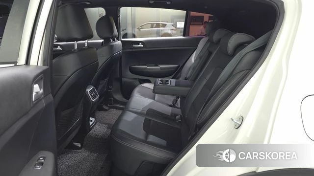 Kia Sportage The Bold 2018 Белый из Кореи, фото 2
