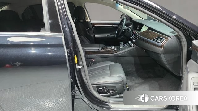 Genesis G90 2021 Черный из Кореи, фото 2