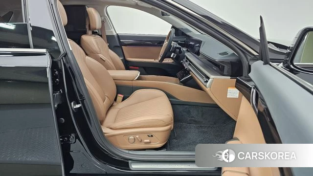 Hyundai Grandeur Hybrid (GN7) 2025 Черный из Кореи, фото 2