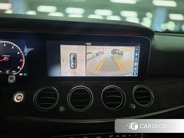 Mercedes-Benz E-Class W213 2018 Серый из Кореи, фото 2