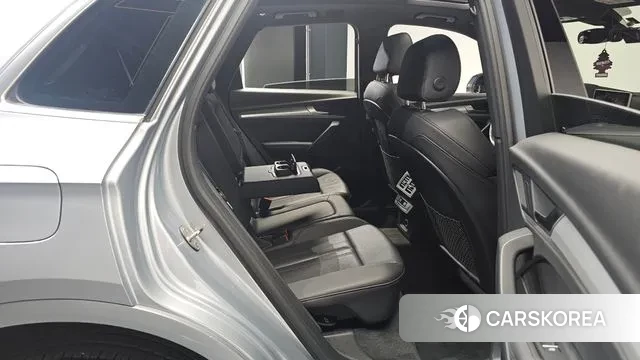 Audi Q5 (FY) 2020 Серебряный из Кореи, фото 2