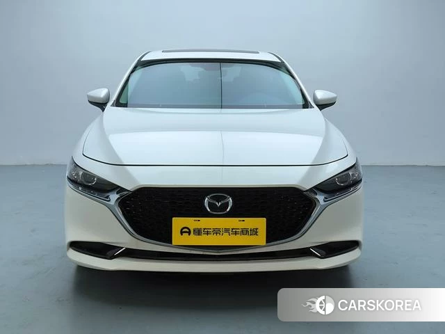 Mazda 3 2021 Белый из Китая, фото 2