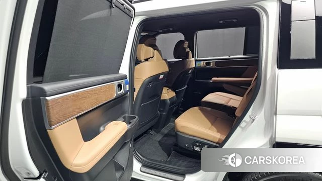 Hyundai Santa Fe (MX5) 2024 Белый из Кореи, фото 2